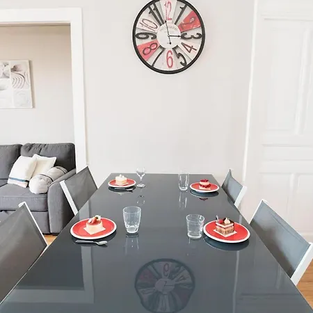 Le Devosge Apartman *